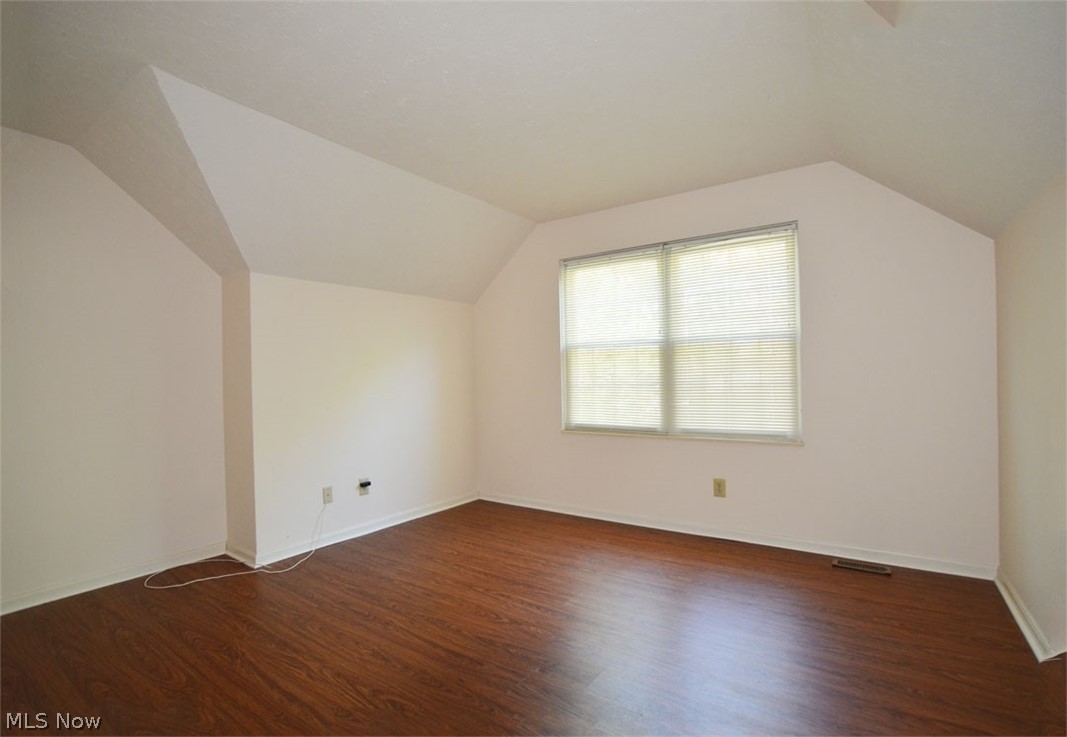 Le Farms Condo - Residential