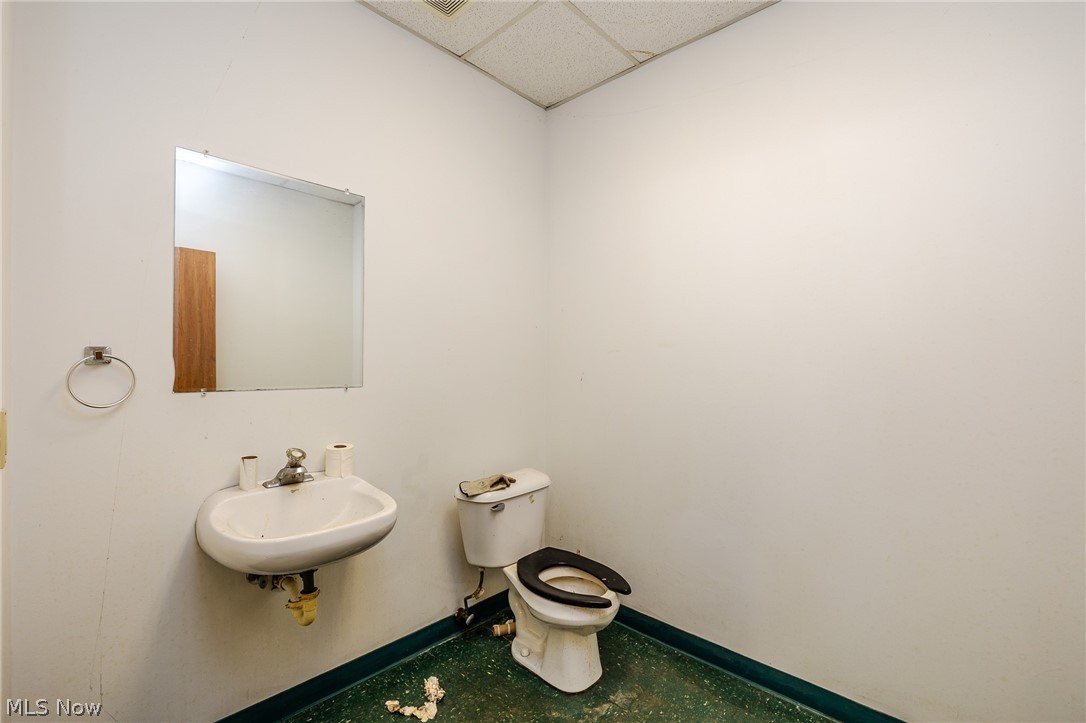 Case 03 Condo - Commercial Sale