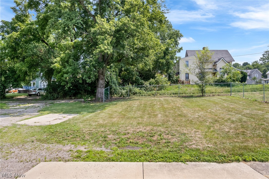 Massillon - Commercial Sale