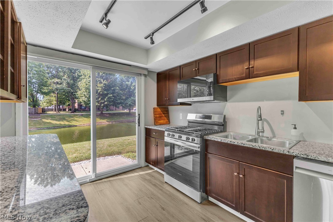 Lake Falls Condo - Residential