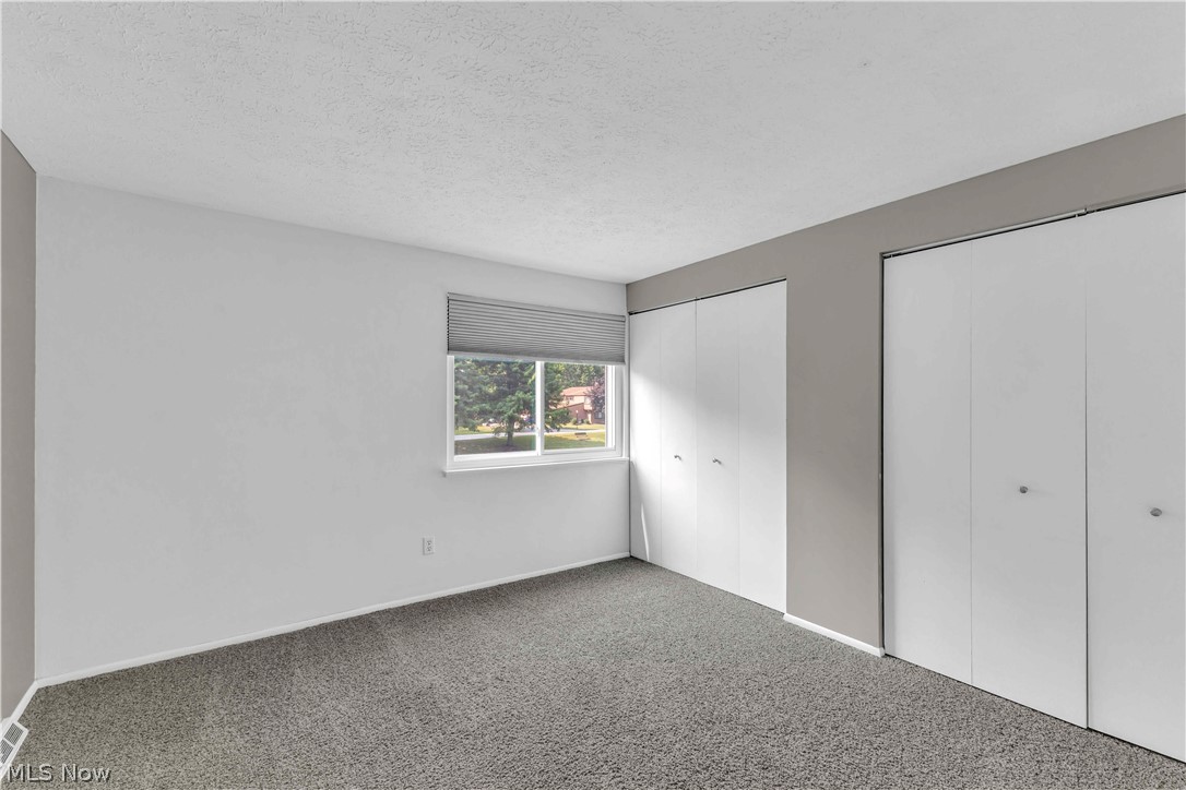 Lake Falls Condo - Residential