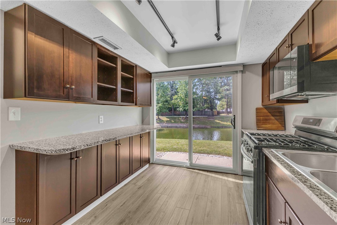 Lake Falls Condo - Residential