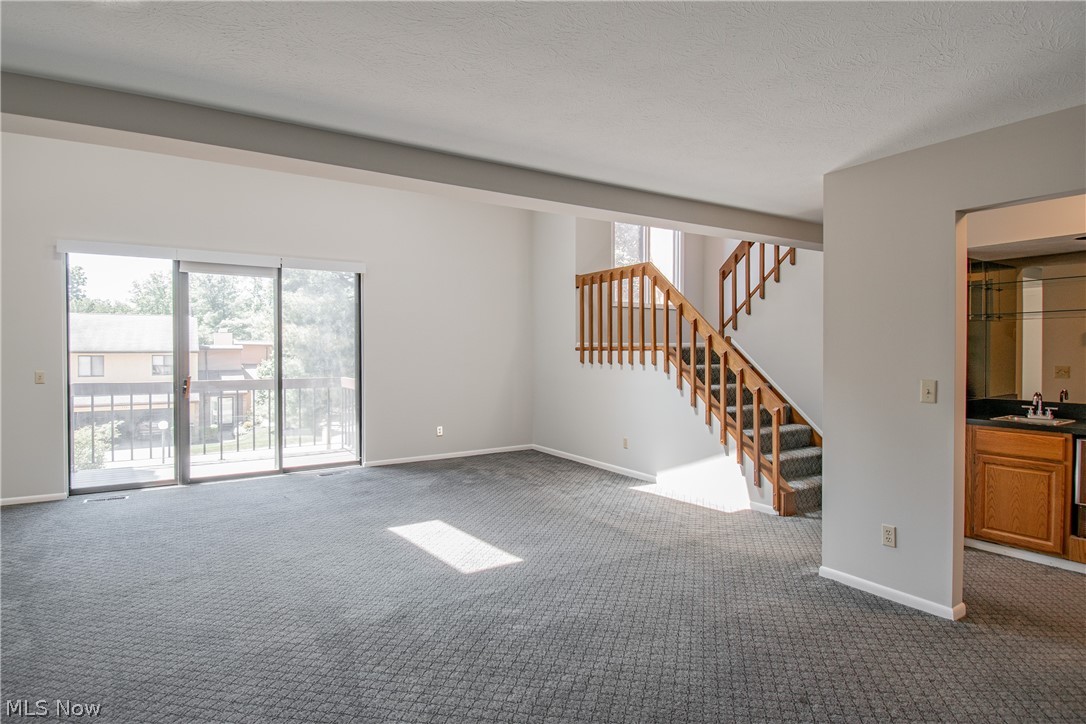 Silver Valley Condo - Residential