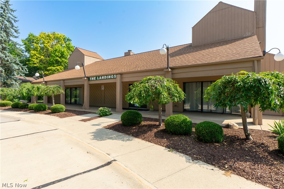 Landings Condo - Residential