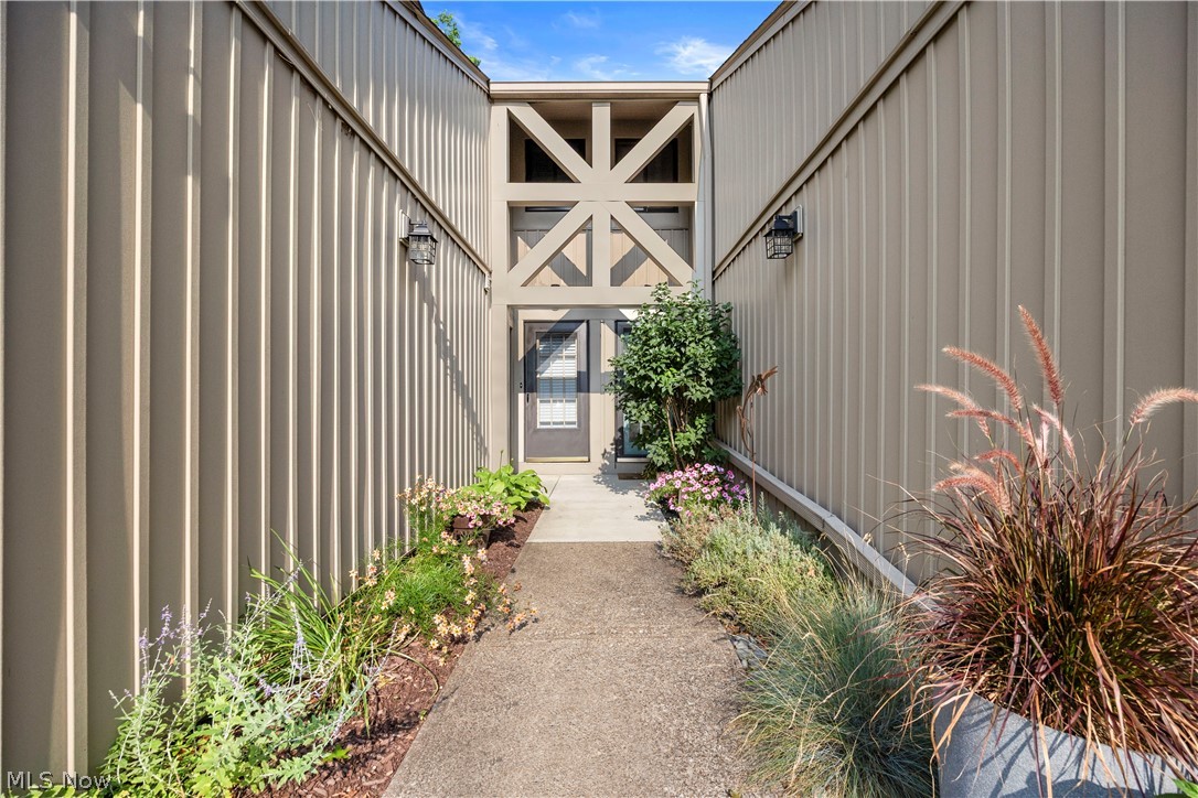 Landings Condo - Residential