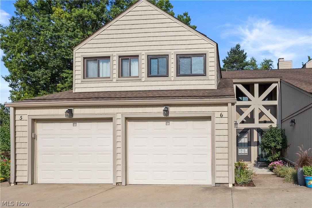 Landings Condo - Residential