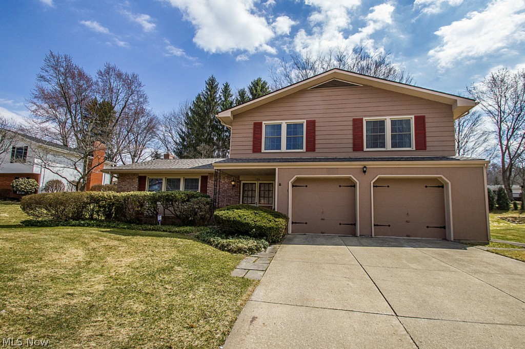North Portage Path Estates - Residential