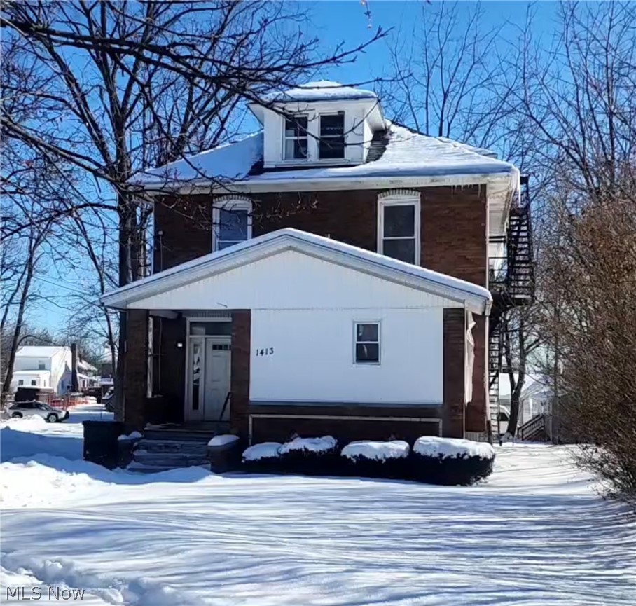 This brick multi-family in Akron, Ohio, presents a prime opportunity for savvy investors and house-hacking homebuyers seeking to build equity while minimizing or eliminating monthly housing costs. This duplex features 6 bedrooms and 2 bathrooms. The upper unit, featuring a large kitchen, 4 bedrooms, living room, and full bath, is perfect for multiple tenants. Additionally, there are extra rooms upstairs that can be converted into additional bedrooms. The lower unit offers 2 bedrooms, flexible layout options for the owner-occupant or for generating additional rental income. This sale also includes the additional parcel nextdoor. Located in the Lane-Wooster area, the property benefits from Akron’s ongoing revitalization. It’s conveniently situated near major employers, highways, and amenities. The brick construction provides durability and low-maintenance appeal, making it a strong candidate for value-add updates that can boost rents and appreciation. There is no showings on the property until accepted offer for tenant safety. This property is being sold as-is.