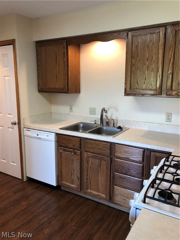 Aurora - Residential Lease