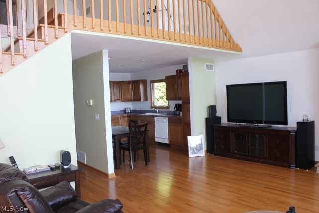 Mason Turkeyfoot 01 - Residential