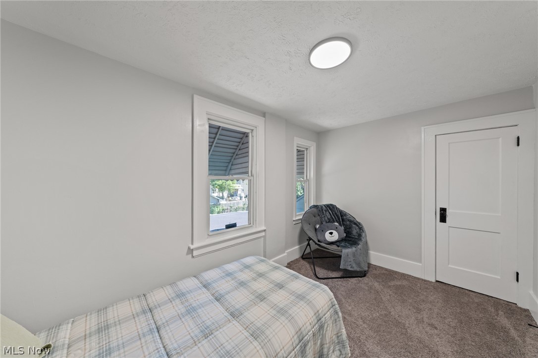 Hoenicka Park - Residential