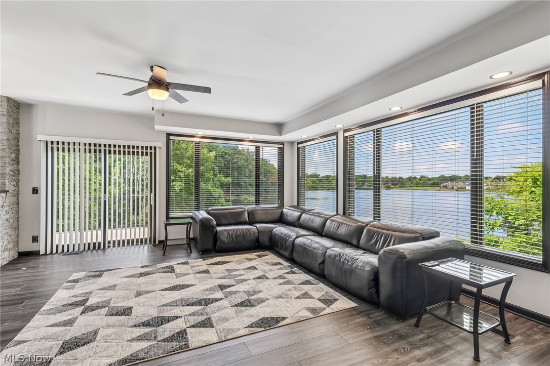 Lake O Spgs - Residential