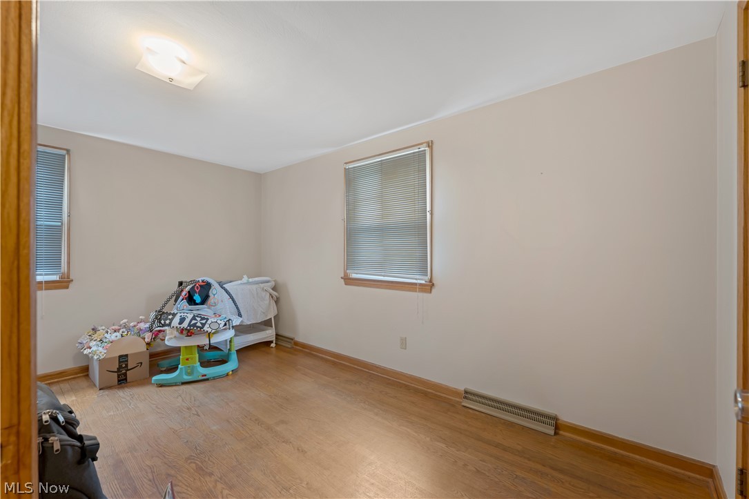 Applewood Acres - Residential