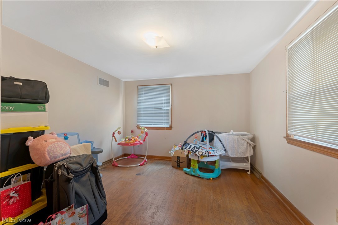 Applewood Acres - Residential