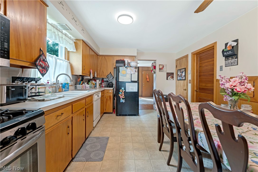 Applewood Acres - Residential