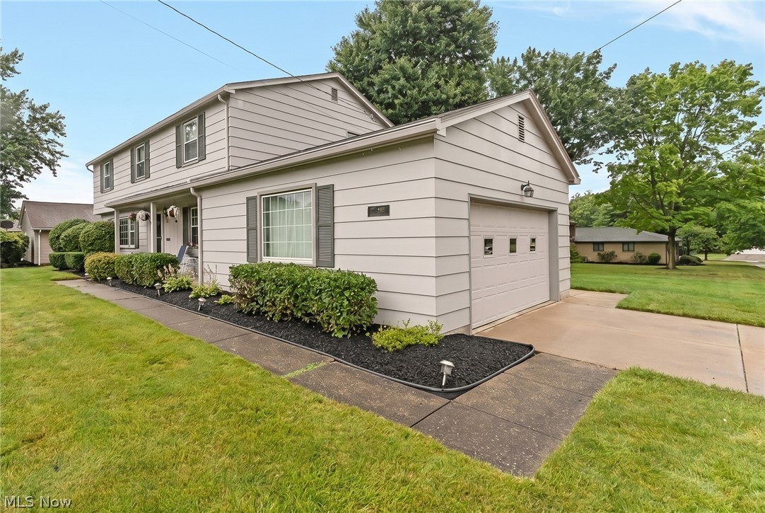Applewood Acres - Residential