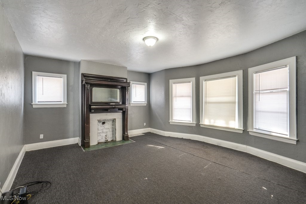 G M & Hicks & H C Kings - Residential