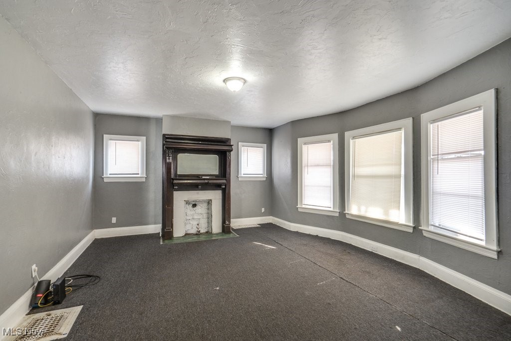 G M & Hicks & H C Kings - Residential