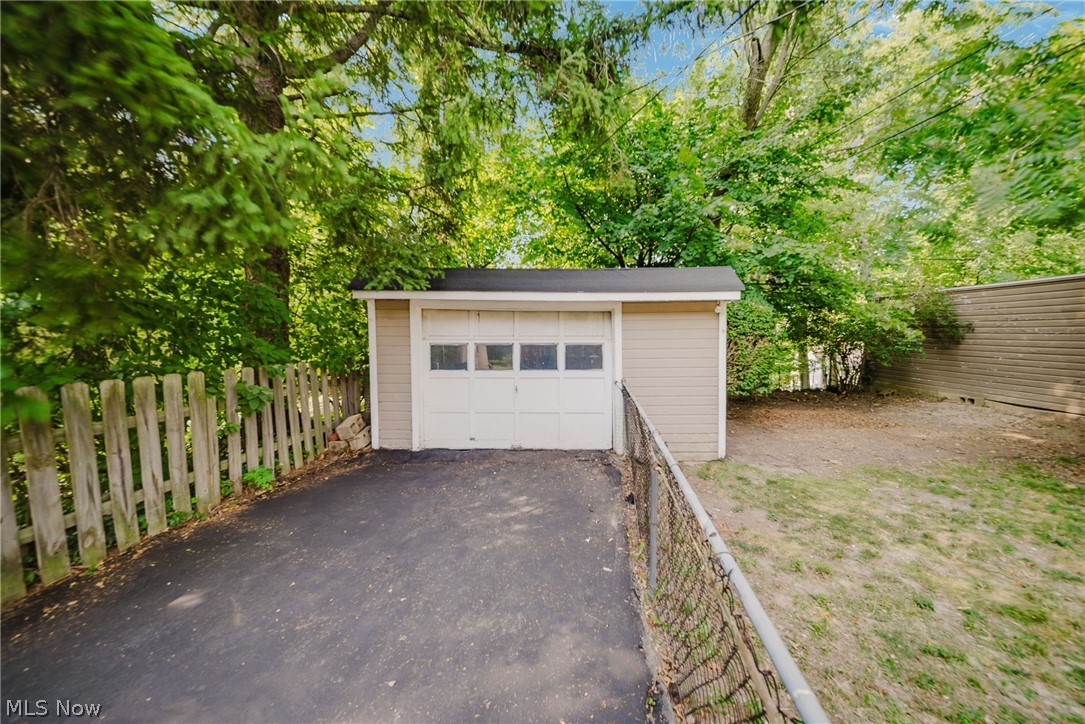 Cedarbrook - Residential