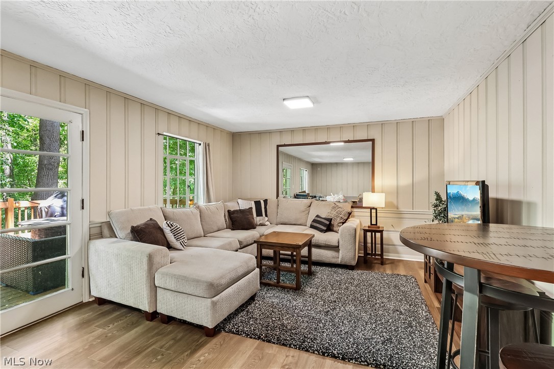 Akron Homes - Residential
