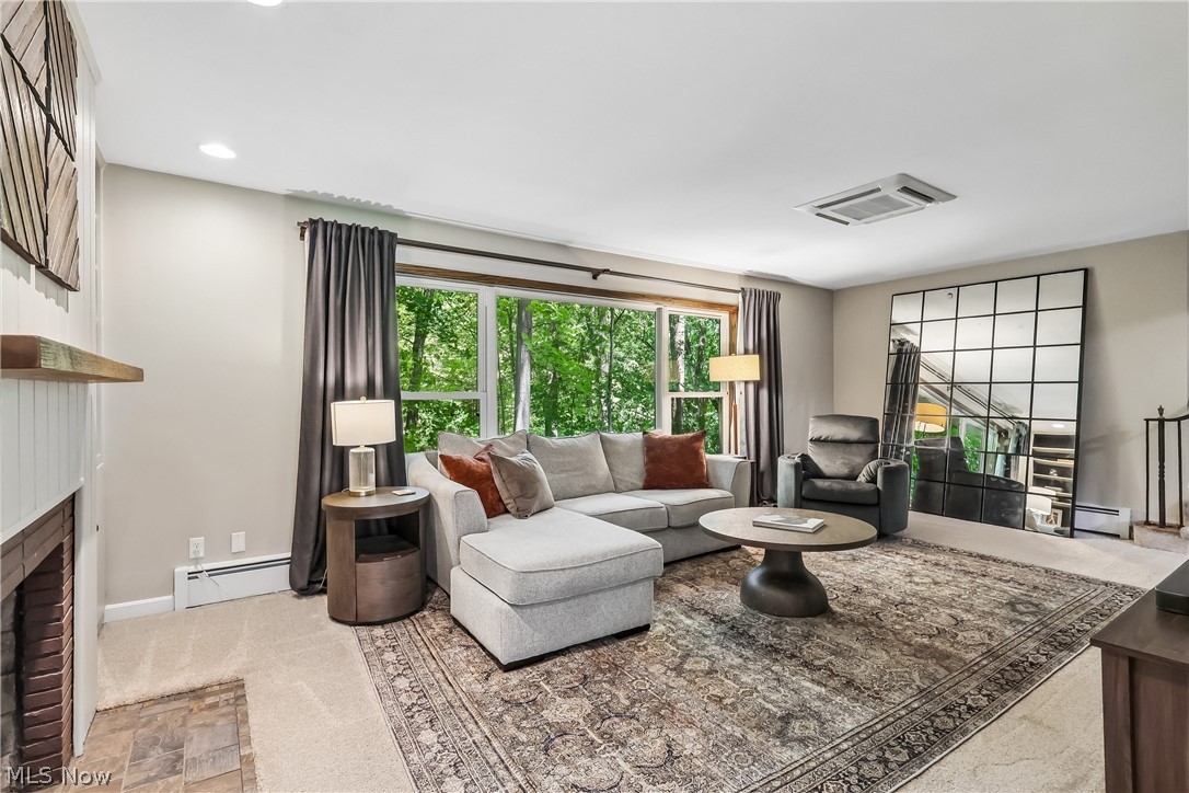 Akron Homes - Residential