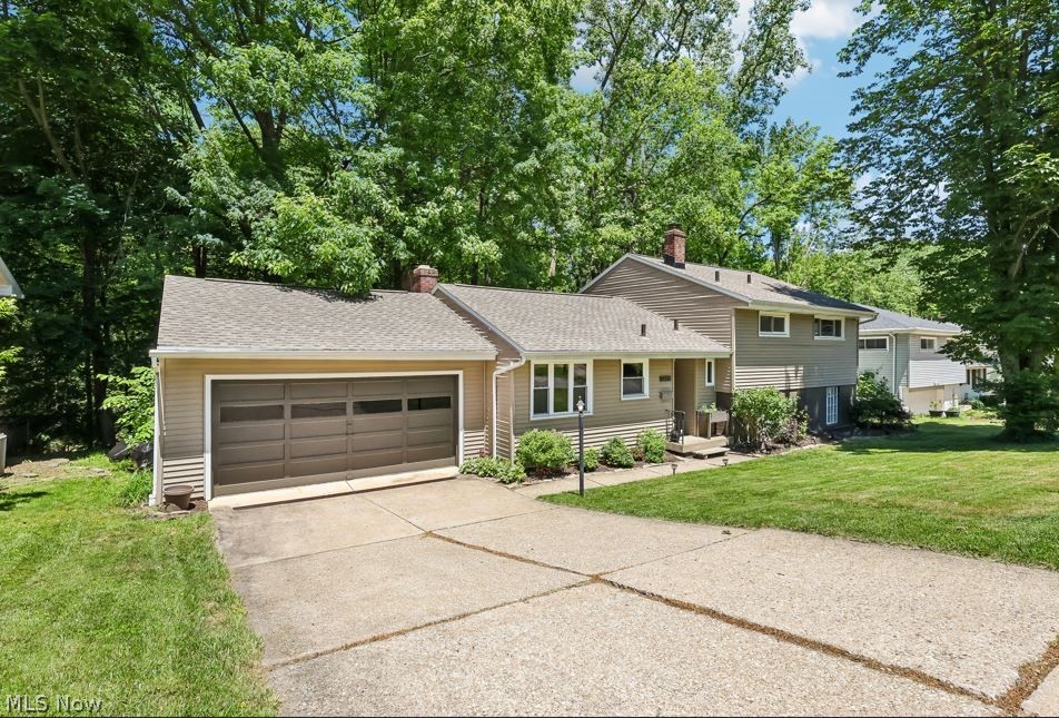 Akron Homes - Residential
