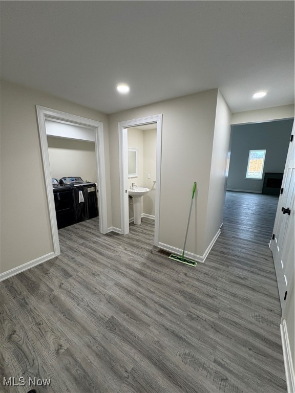 Roaming Rock - Residential