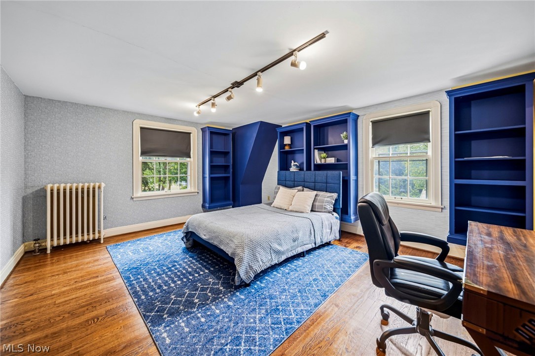 Center Pointe 08 - Residential