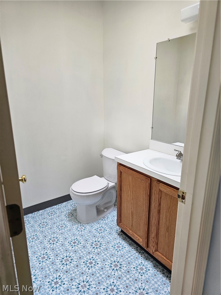 Tinkers Lane Condo - Residential
