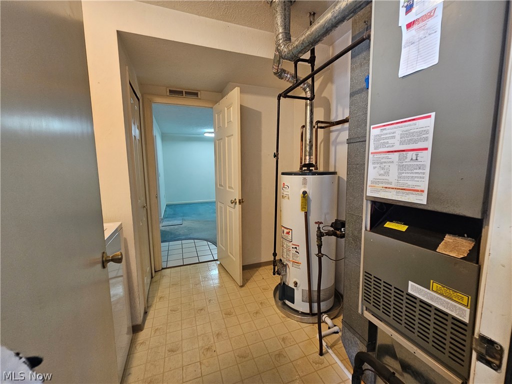 Tinkers Lane Condo - Residential
