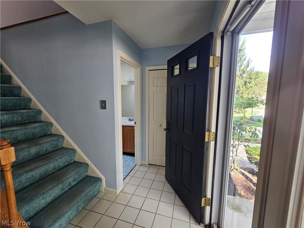 Tinkers Lane Condo - Residential