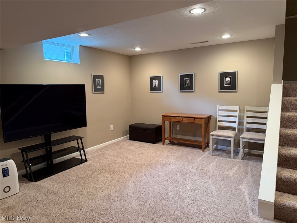 Woods/Windsor Pointe Ph 02 - Residential