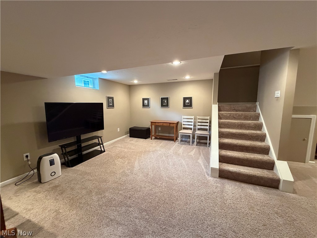 Woods/Windsor Pointe Ph 02 - Residential