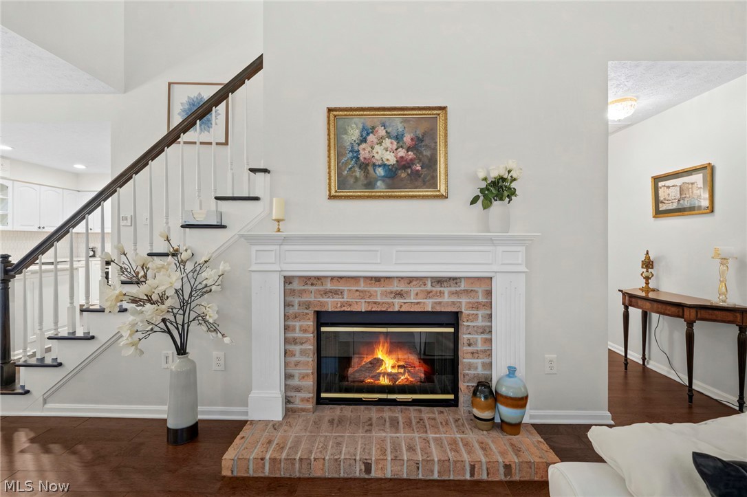 Village/Westlake Condo - Residential