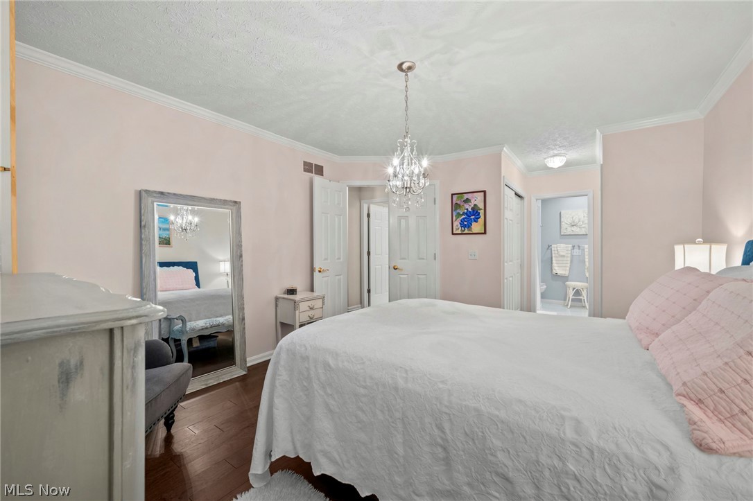 Village/Westlake Condo - Residential