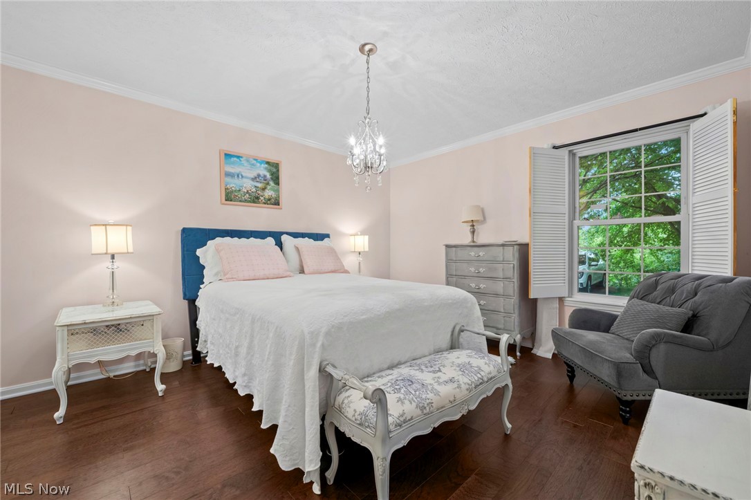 Village/Westlake Condo - Residential
