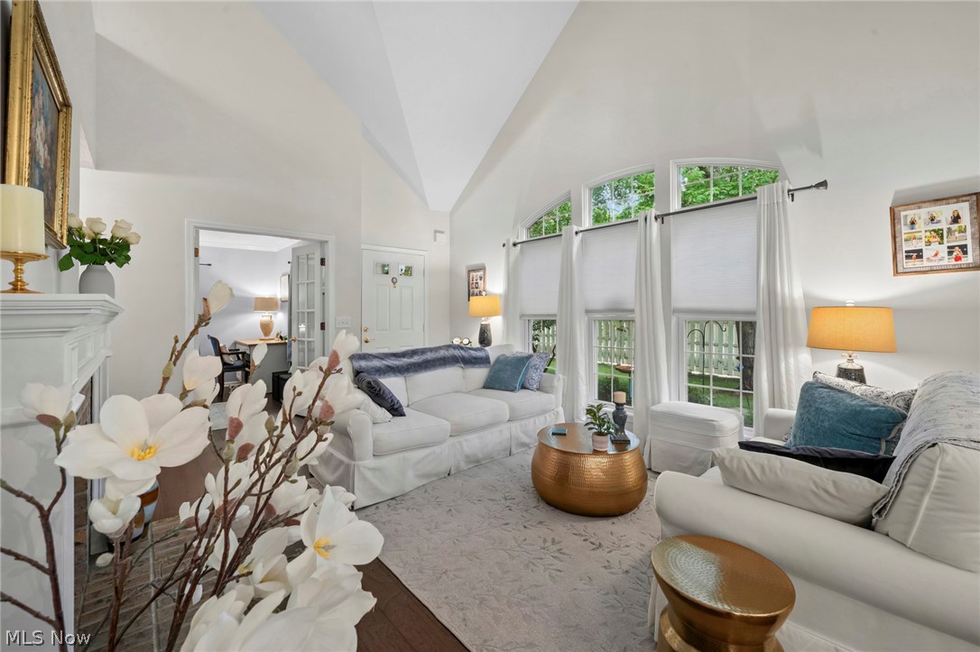 Village/Westlake Condo - Residential