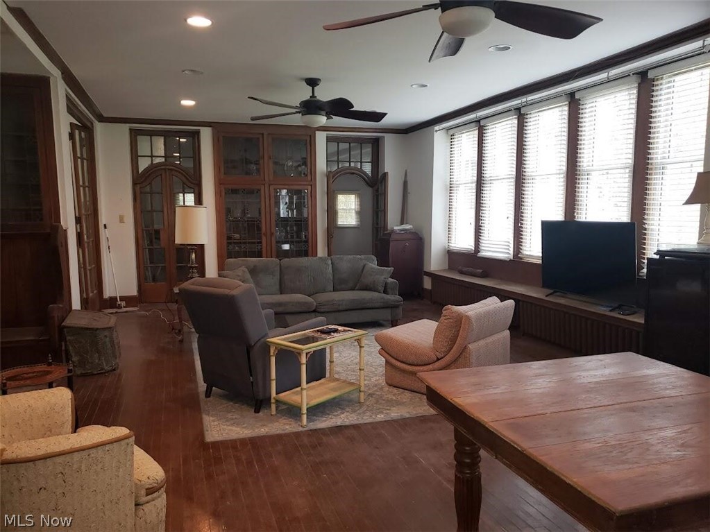 City/Youngstown - Residential