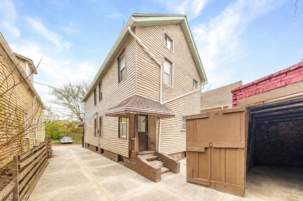 John G Jennings Heights - Residential Income
