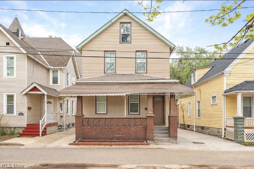 Check out this fully renovated duplex that is across the street from Lincoln Park in central Tremont! This has a refurbished garage, a Brand New concrete driveway and 2 more off street parking spots! That’s unheard of for a house in Tremont as it is mostly on street parking and this is very desirable. Pair that with a brand new roof, new gutters, vinyl windows and new vinyl siding! Nothing has been skipped on this one. Each unit has 2 bedrooms, 1 full bathroom and large living rooms ($1,500/month market rent each unit as a long term rental and $2,000+/month each unit as a short term or mid term rental). They were both renovated with LVP flooring throughout with brand new kitchens and bathrooms with nice cabinetry and butcher block countertops. There is also a 3rd floor attic that could be finished in the future as a small 5th bedroom / living area if desired. The basement has 2x new hot water tanks, 2x new furnaces, new electrical panels, new electrical service boxes, tons of new plumbing, new electrical branch wiring and more. There are detailed walkthrough videos in My Work where I break down everything in the house. Let me know if you are interested! This will not last.