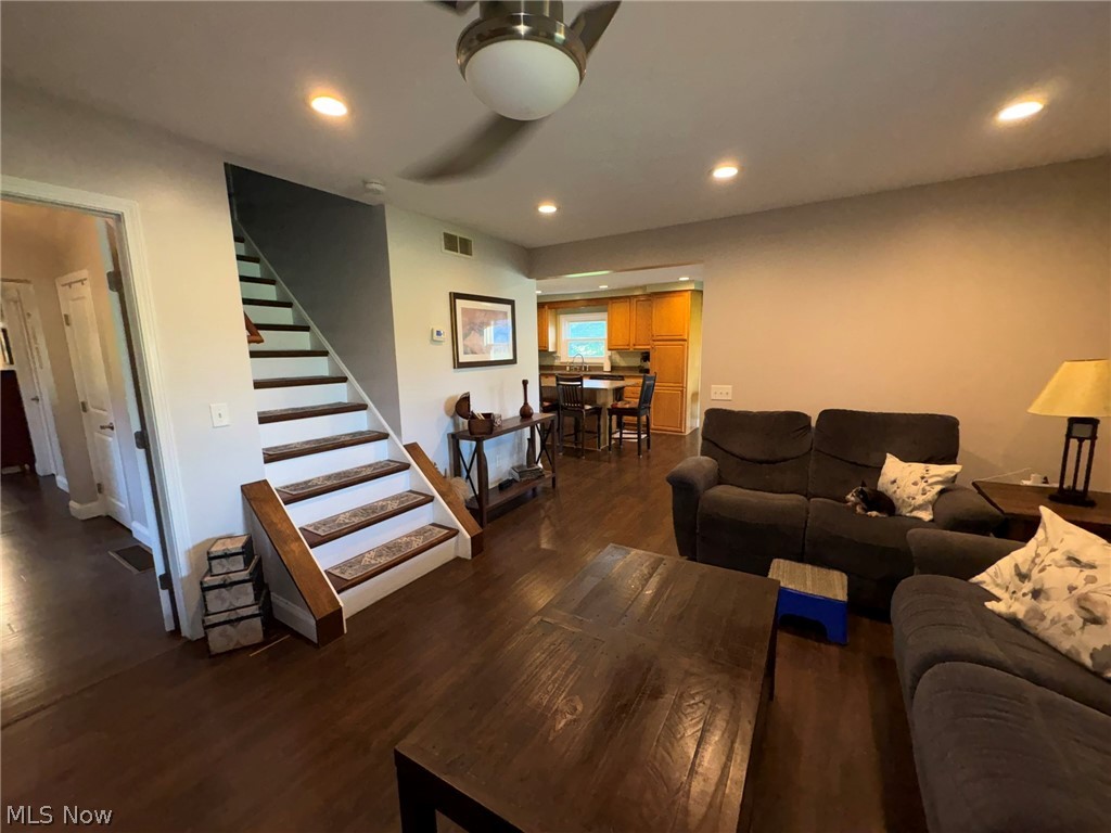 Henrietta 15 - Residential