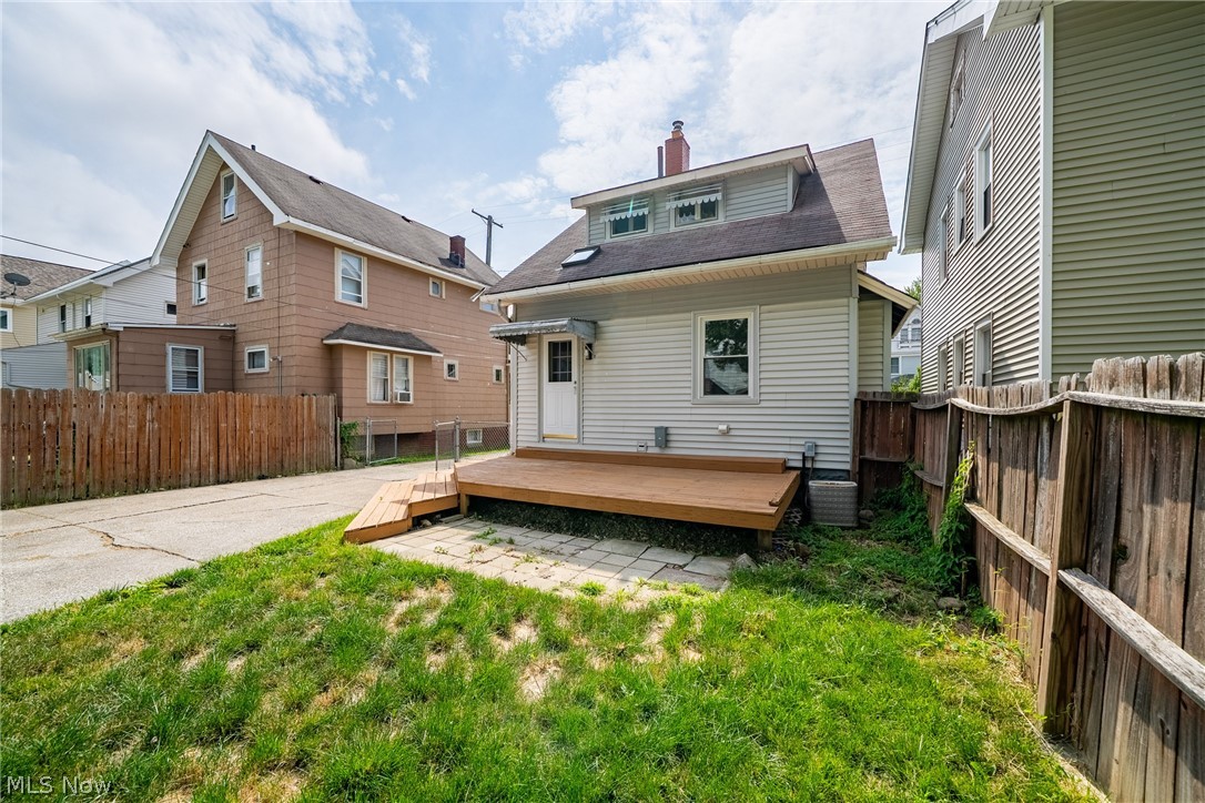 Mathew & Gilbert - Residential