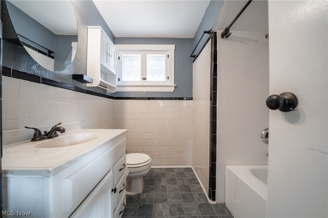 Mathew & Gilbert - Residential