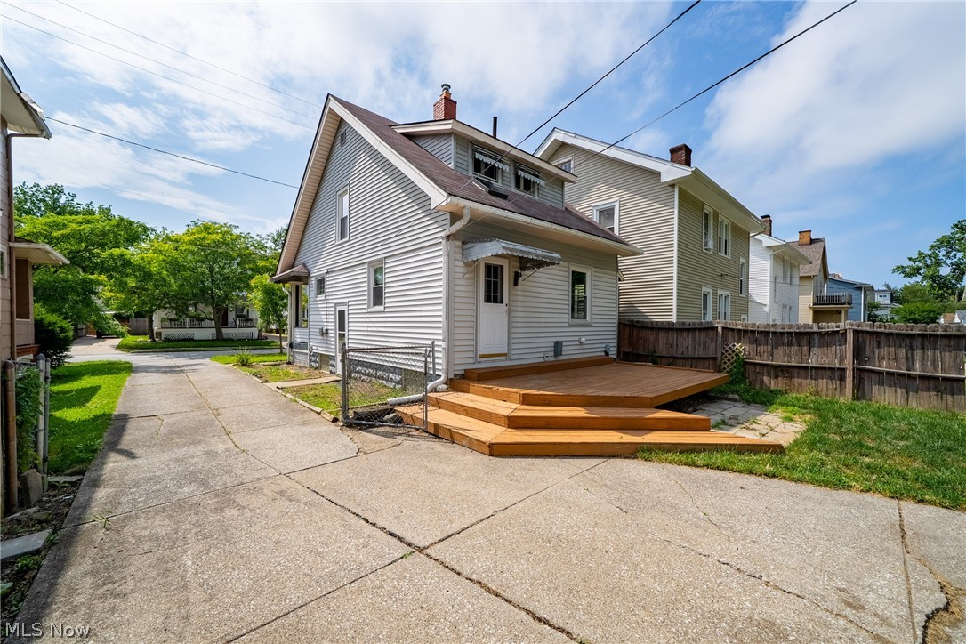 Mathew & Gilbert - Residential