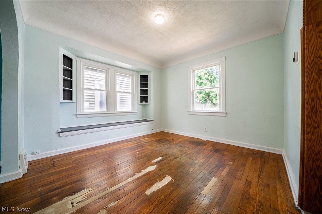 Mathew & Gilbert - Residential