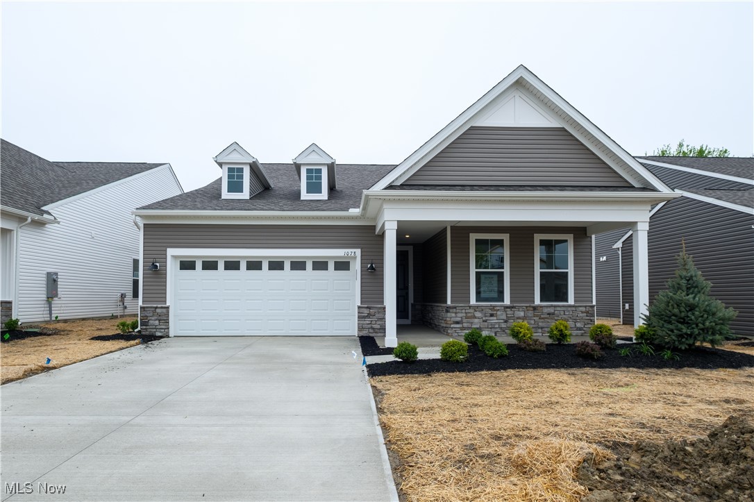 Del Webb Hickory Greens - Residential