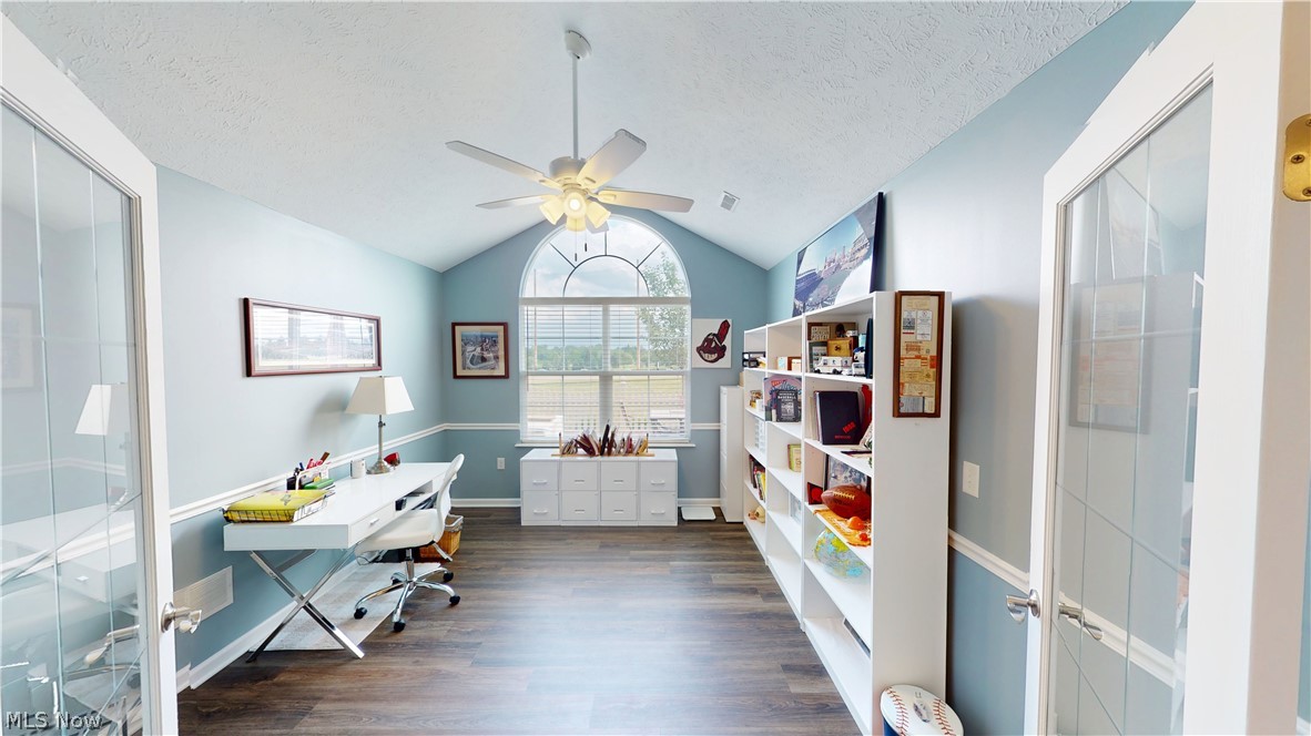 Fairways/Boulder Crk Condo - Residential