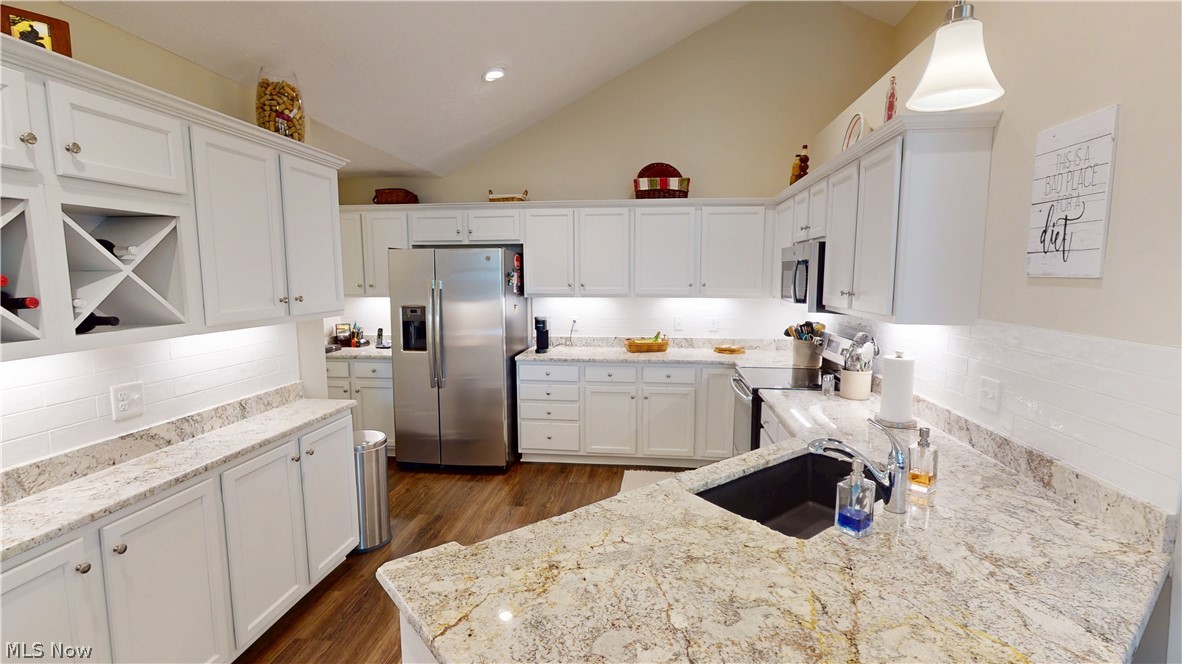 Fairways/Boulder Crk Condo - Residential