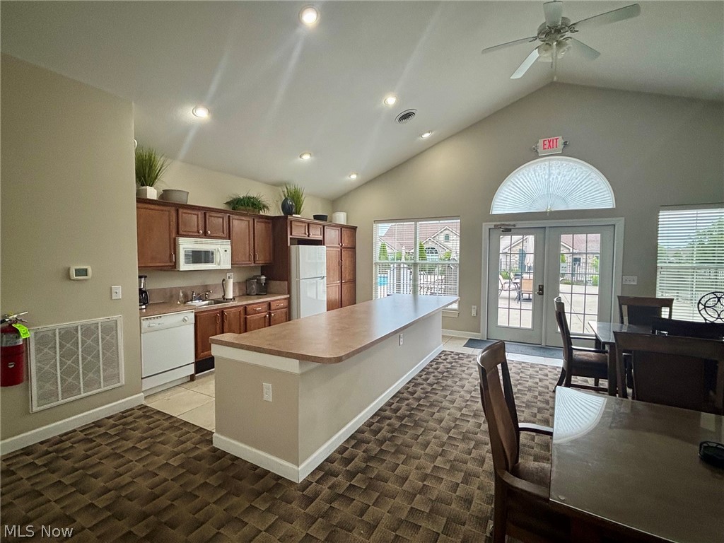 Fairways/Boulder Crk Condo - Residential