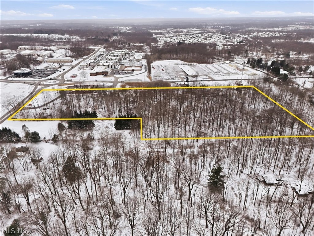 Turkeyfoot Lake Road - Land